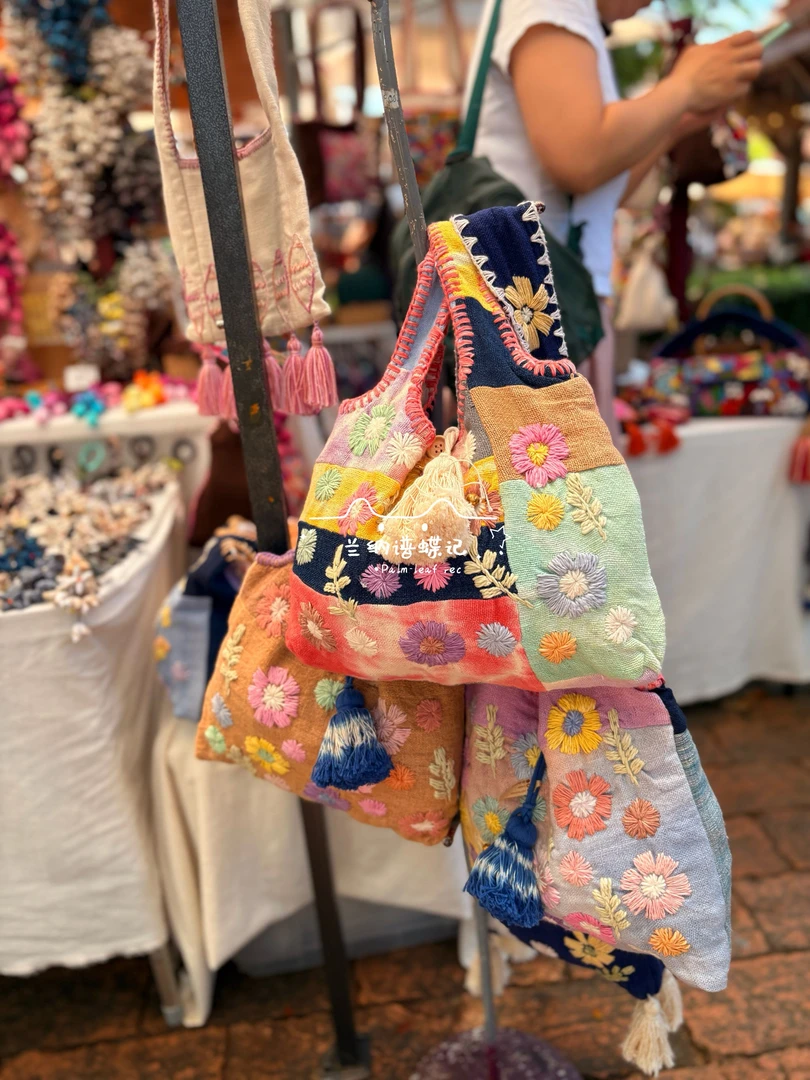 【清迈直邮】阿姨家繁花刺绣包 定金链接