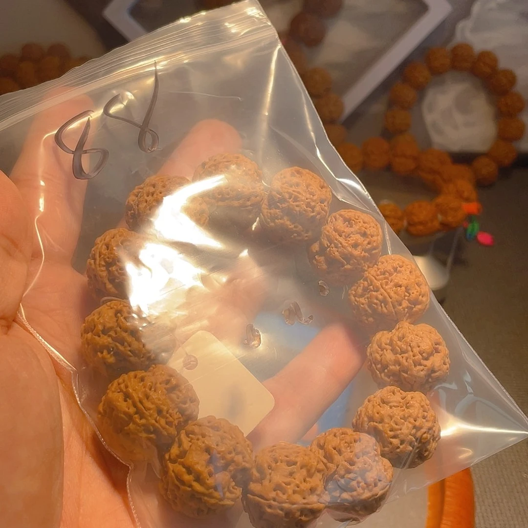 金刚菩提手串…蜂窝