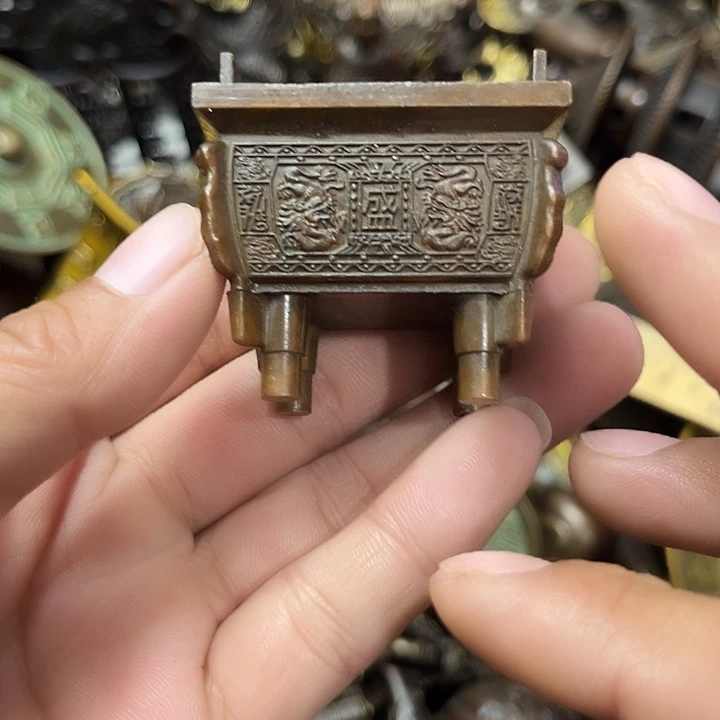 顺顺利利，铜器摆件
