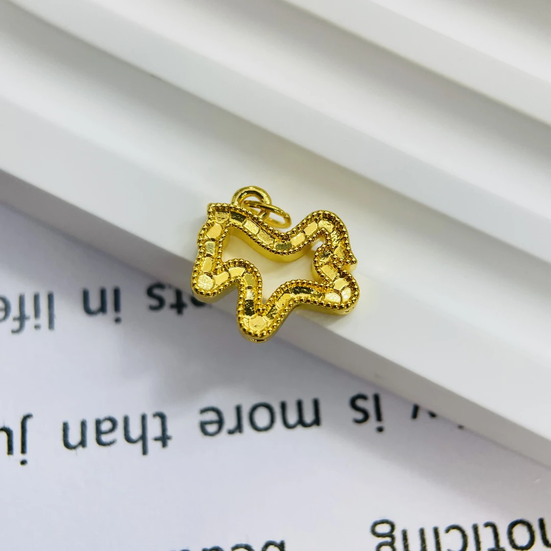 巨锋臻选阁黄金足金999碎冰冰小马提溜DP2897-0260