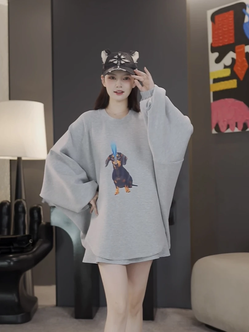 GGAHOLIDAY 秋冬时尚休闲宽松简约百搭显瘦潮流风圆领卫衣-154180