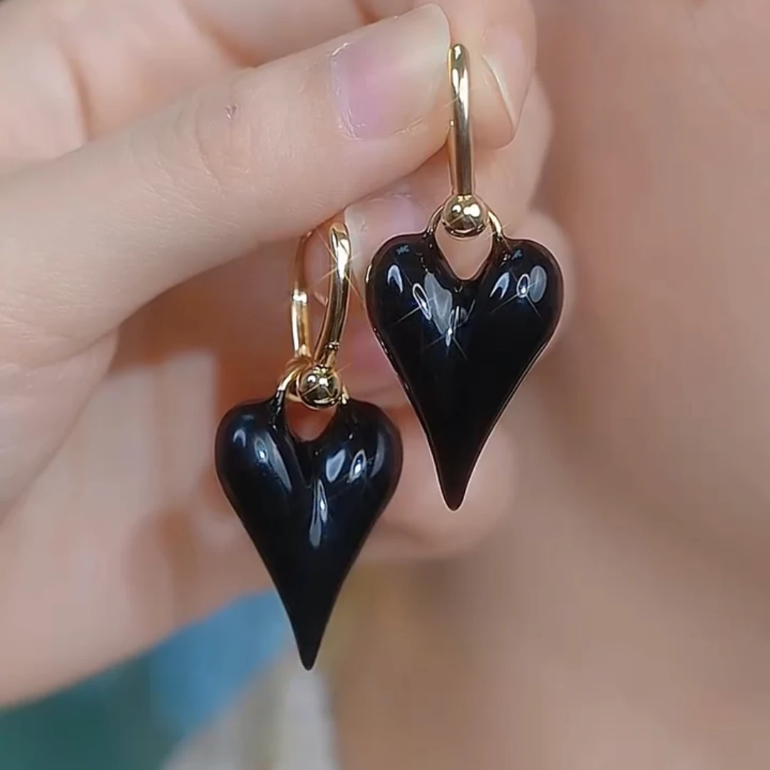 铜合金合成锆石耳饰 【黑色爱心】时尚百搭轻奢个性气质耳环