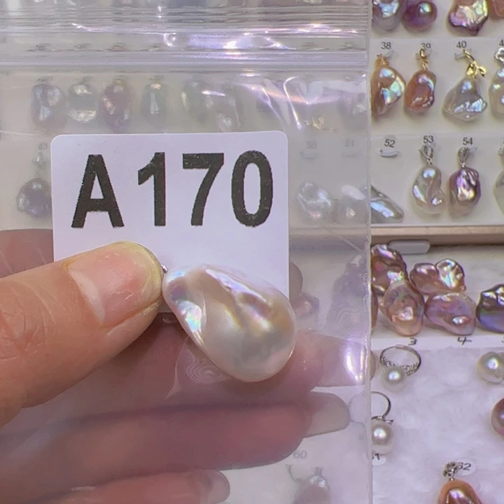 淡水珍珠颈饰合金