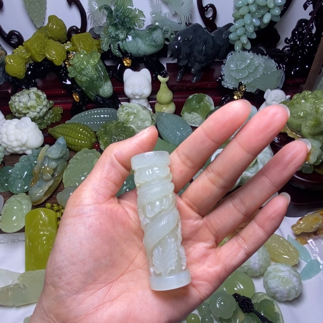 岫玉未镶嵌龙柱龙柱龙柱