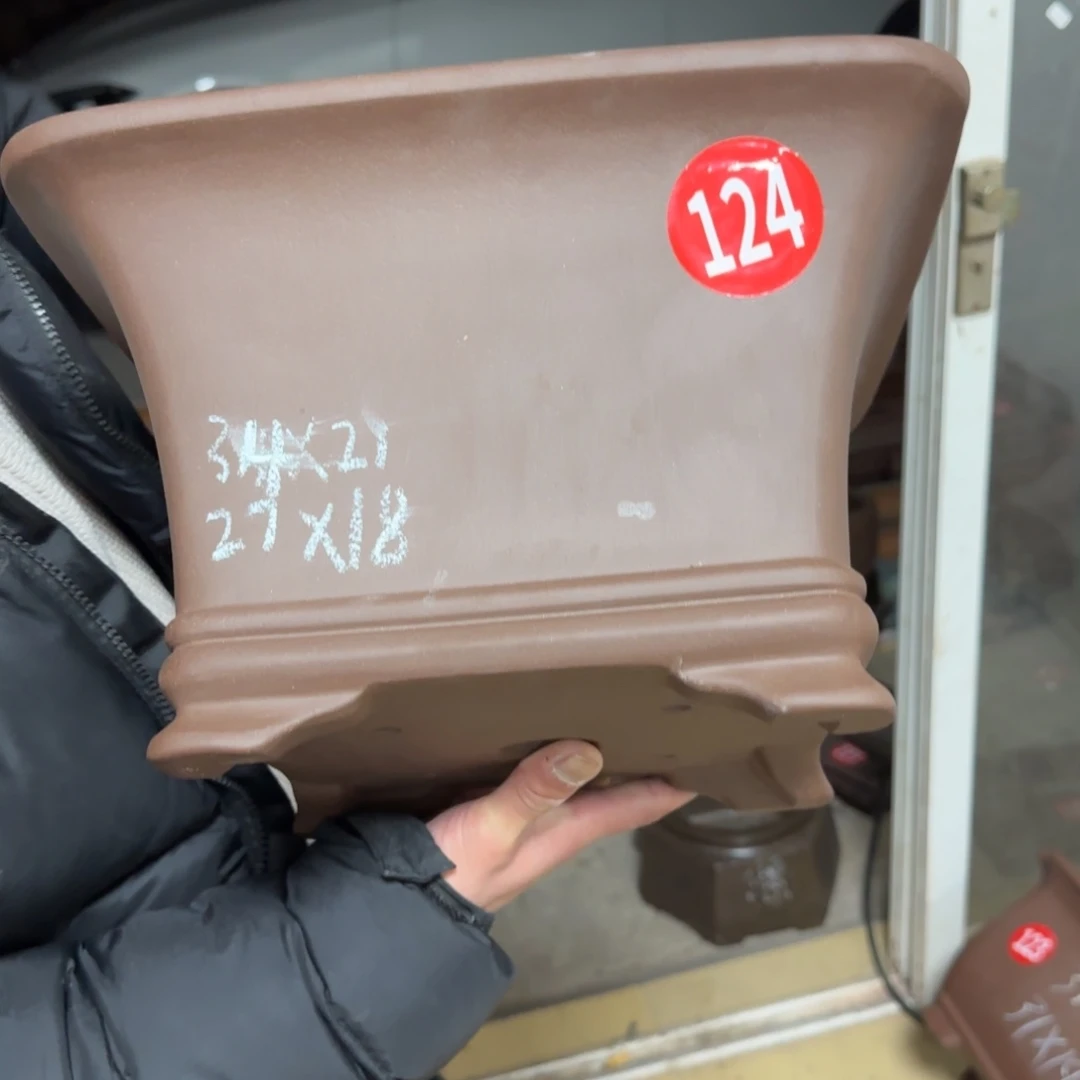 紫砂花盆呜呜呜呜