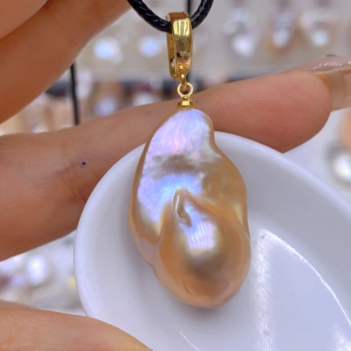 淡水珍珠未镶嵌吊坠(赠链)