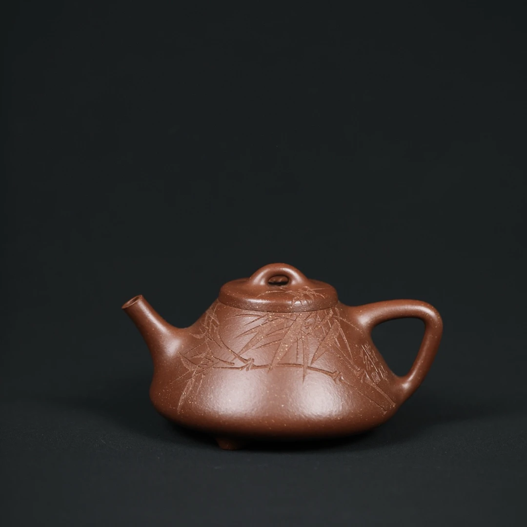 子冶石瓢·全手工 实力派欧成制壶、刘一飞装320cc/家藏宝山降坡泥