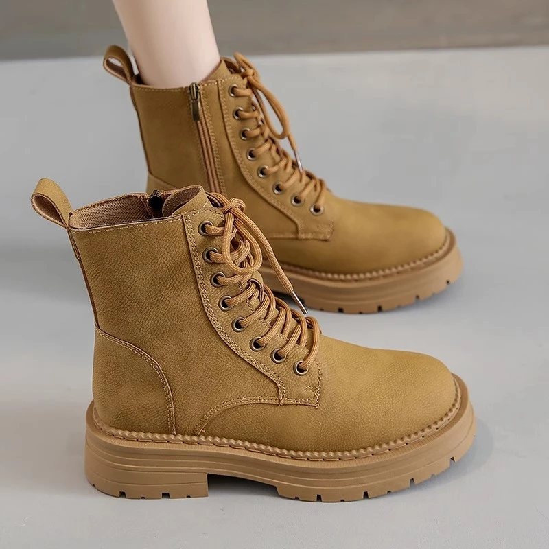 马丁靴女春季新款厚底炸街小短靴英伦风增高显脚小黄色运动大黄靴