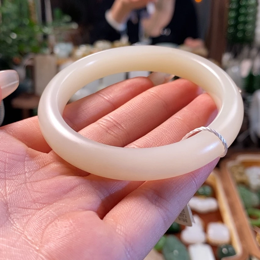 【闪购商品】和田玉未镶嵌吊坠(不含链)J****n手镯54