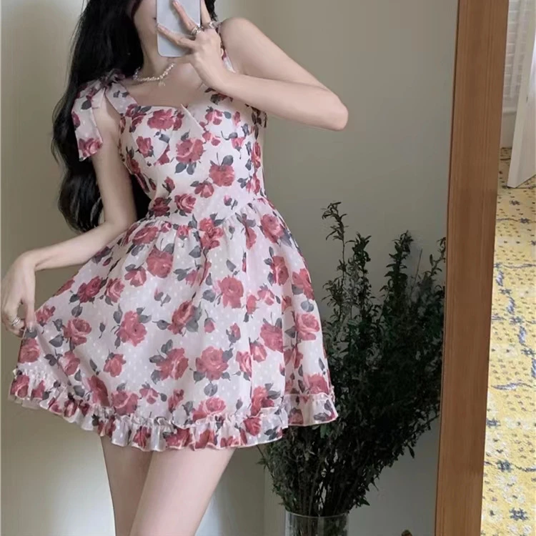 连衣裙少女吊带气质辣妹碎花裙子玫瑰收腰短裙夏季