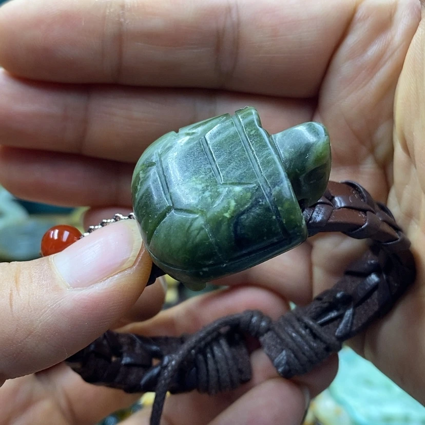 【闪购商品】未镶嵌岫玉手牌