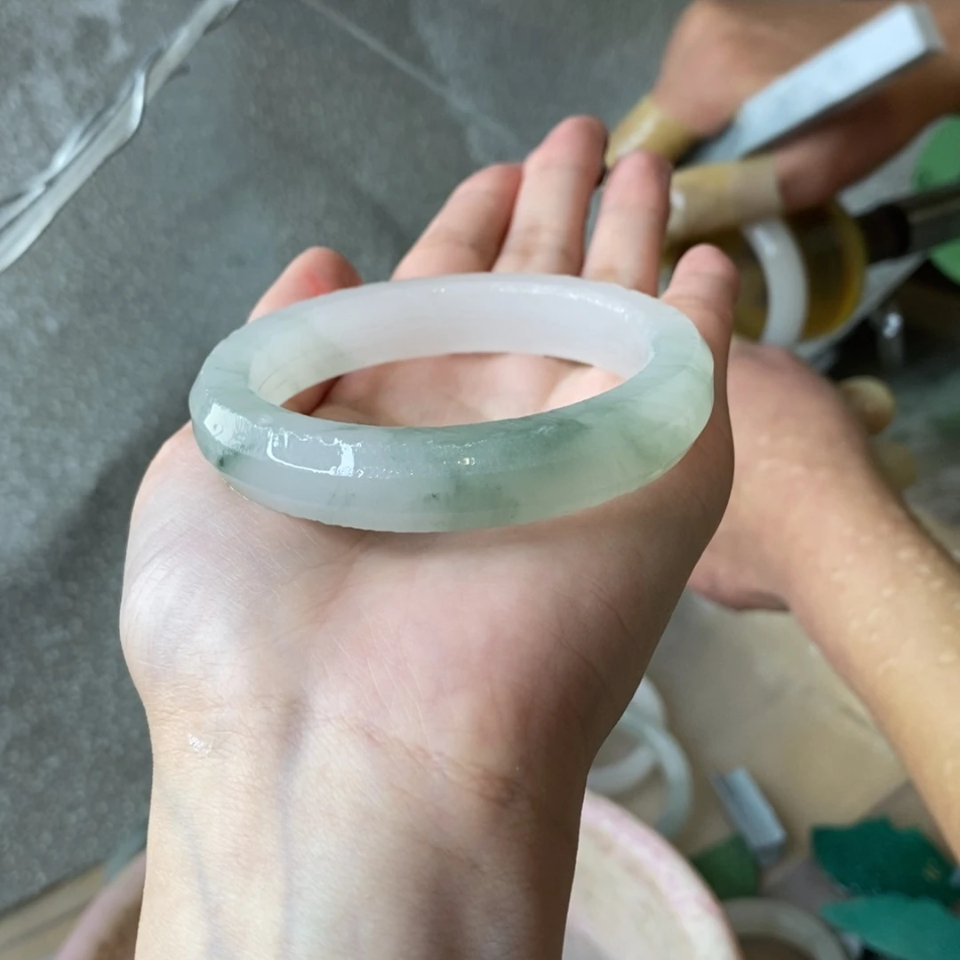 石英质玉手镯未镶嵌?****?定制