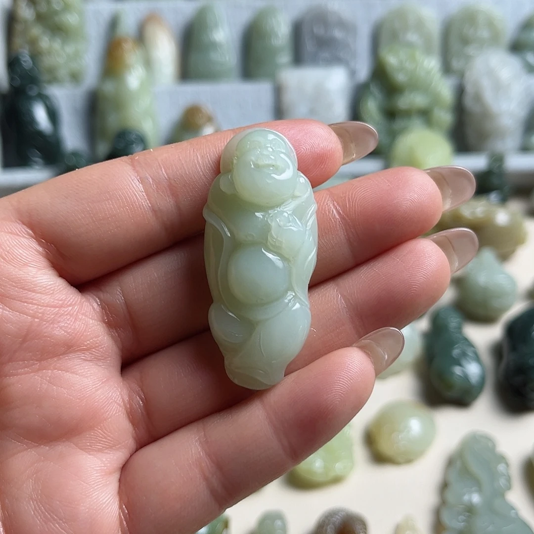 和田玉未镶嵌挂件