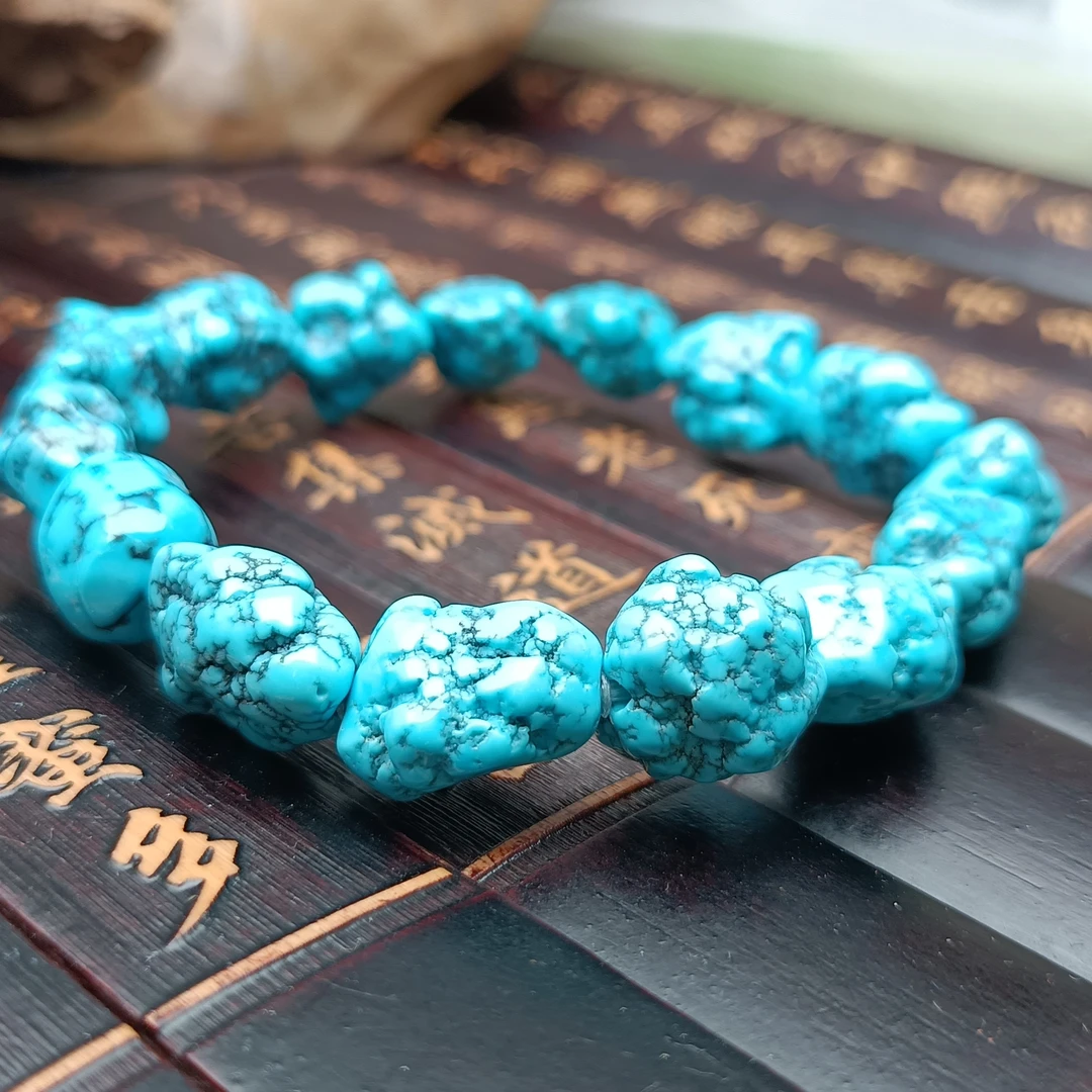 中秋佳节好物分享，原矿绿松石，云盖寺高蓝随形手串