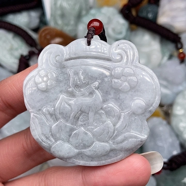 颈饰未镶嵌翡翠翡翠