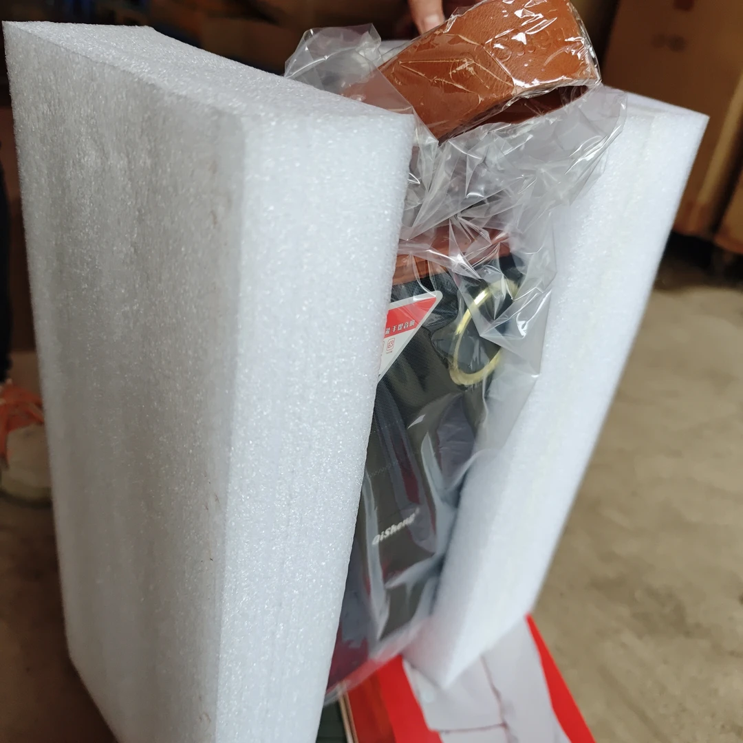 不包好坏音箱，一整套的价格。音箱一整套。