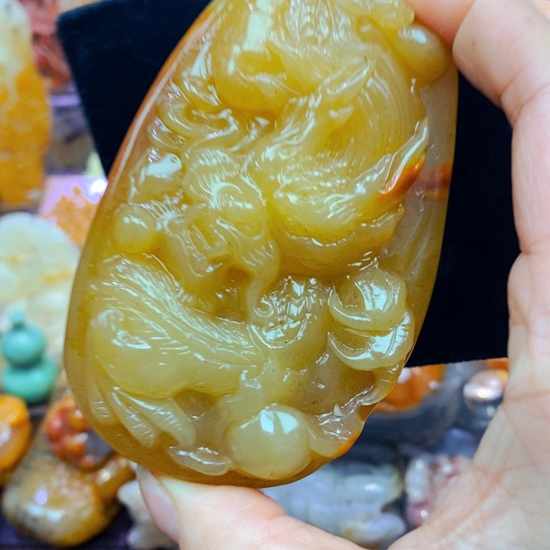 未镶嵌石英质玉（黄龙玉）吊坠(不含链)