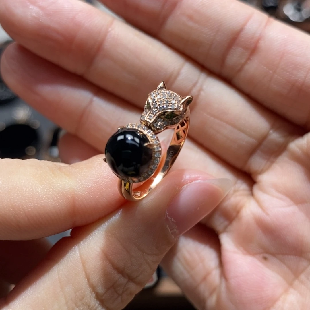 18K金镶嵌戒指翡翠墨翠