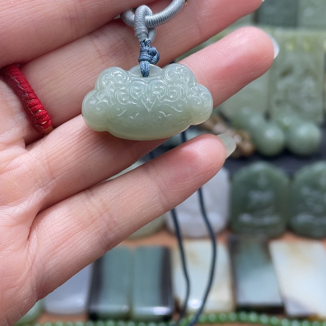 和田玉未镶嵌吊坠(不含链)