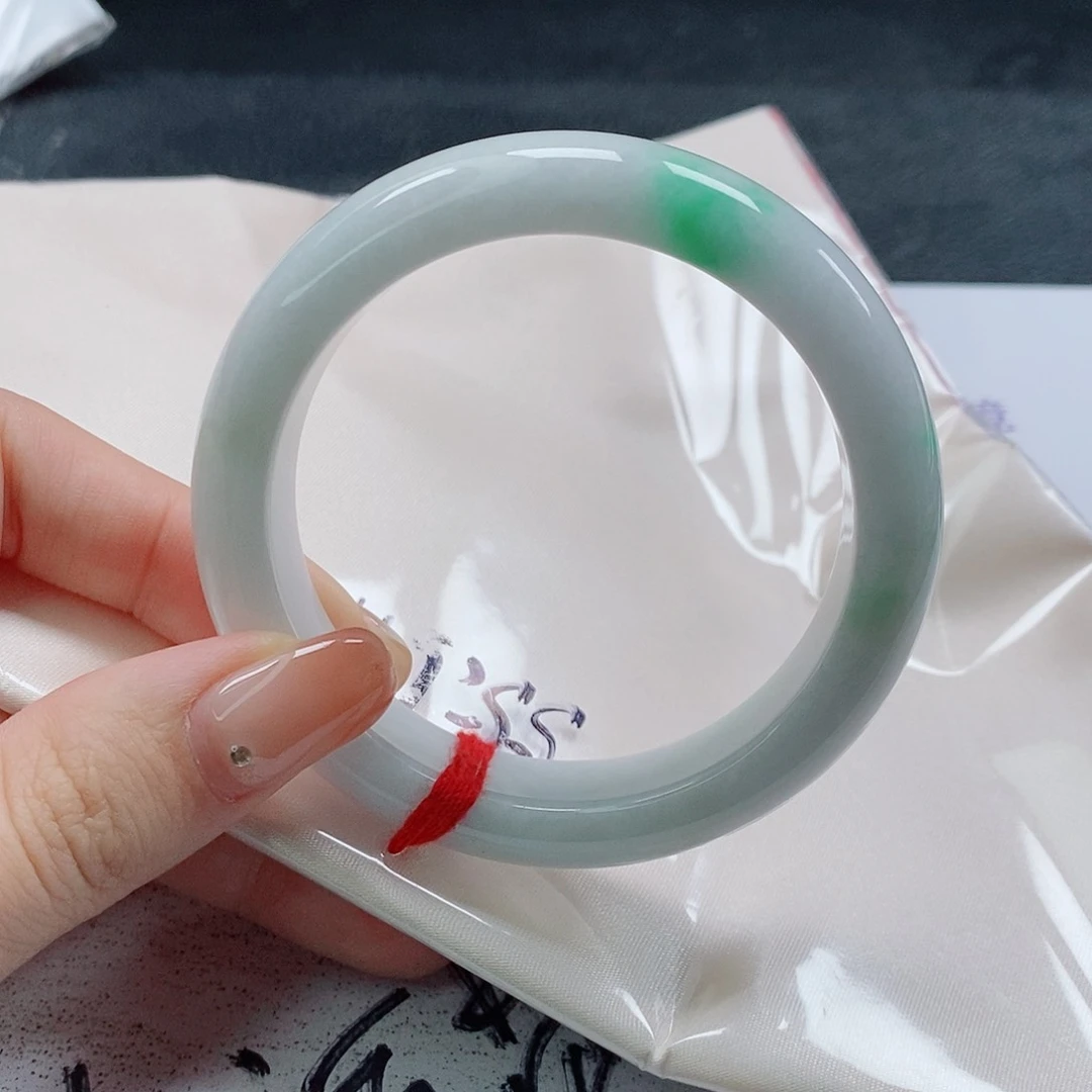 【闪购商品】未镶嵌手镯翡翠532号