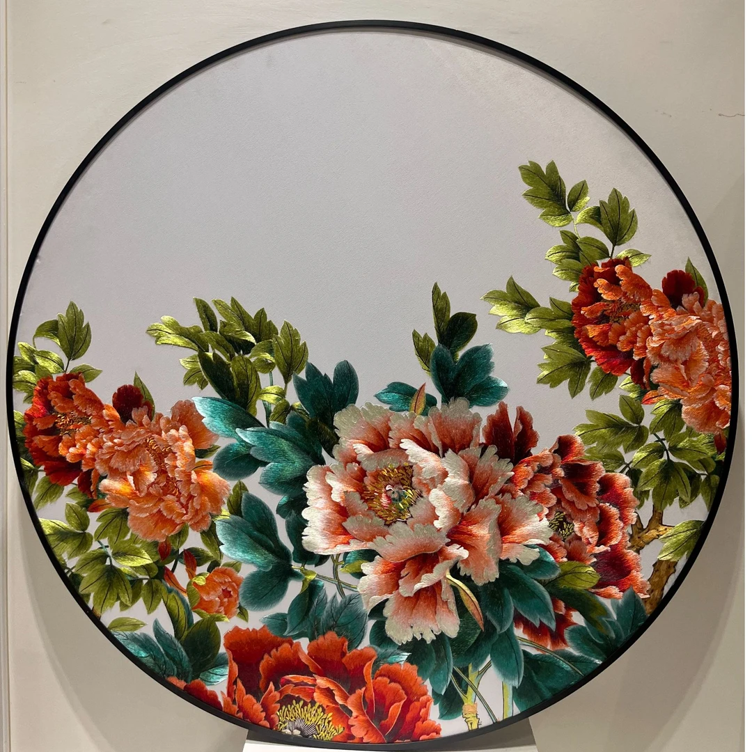 苏绣装饰画圆形挂画现货（微瑕捡漏款）