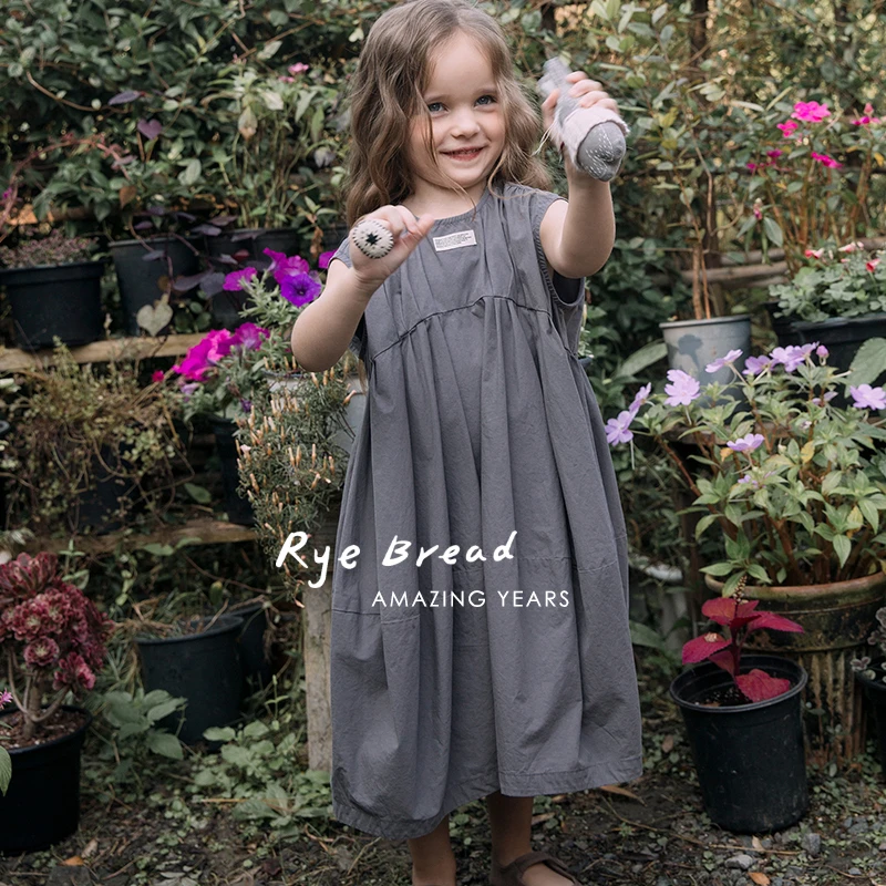 ryebread/黑面包童装 韩系清新女小童字母贴布宽松无袖连衣裙4夏