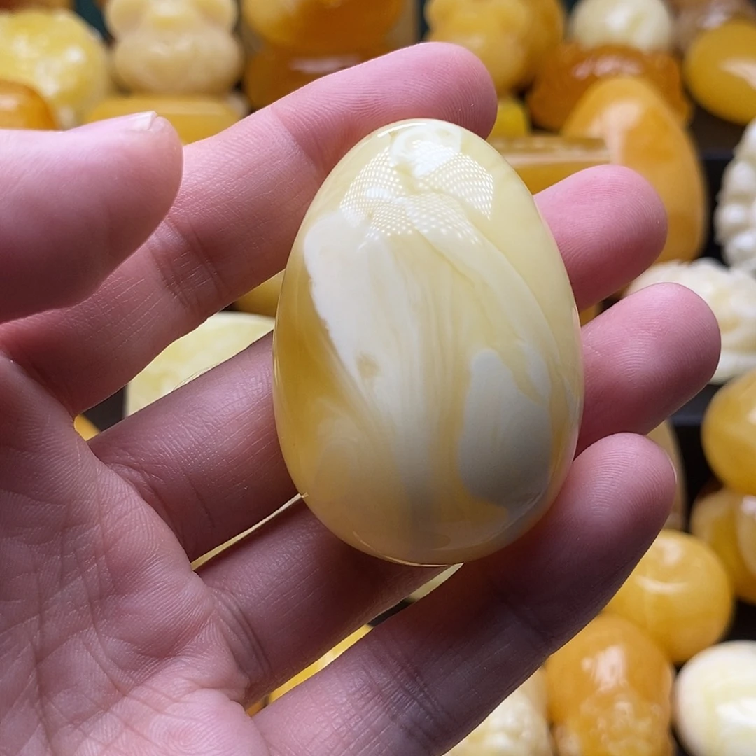 琥珀颈饰未镶嵌琥珀蜜蜡吊坠