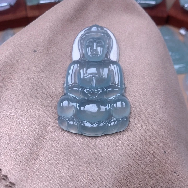 翡翠未镶嵌颈饰缅甸翡翠