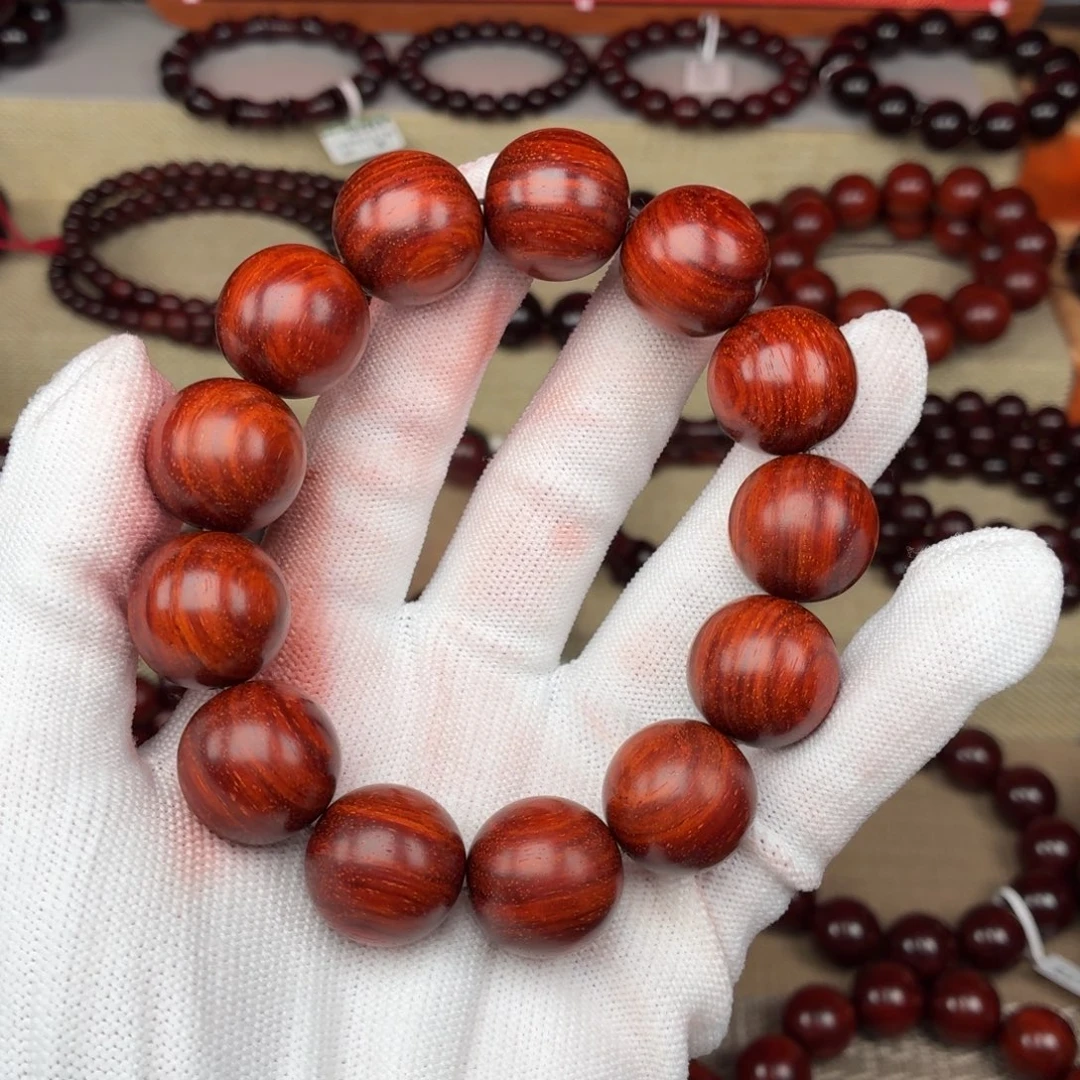 用***8小叶紫檀手串/手链