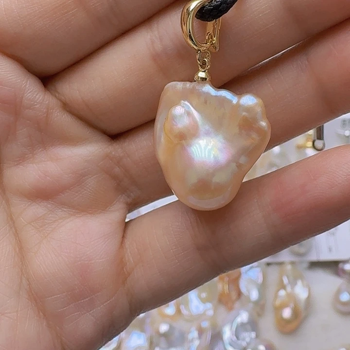 颈饰淡水珍珠未镶嵌