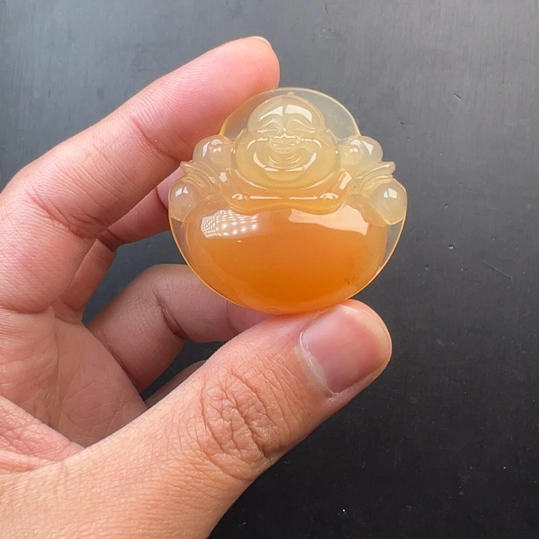 石英质玉（黄龙玉）未镶嵌颈饰