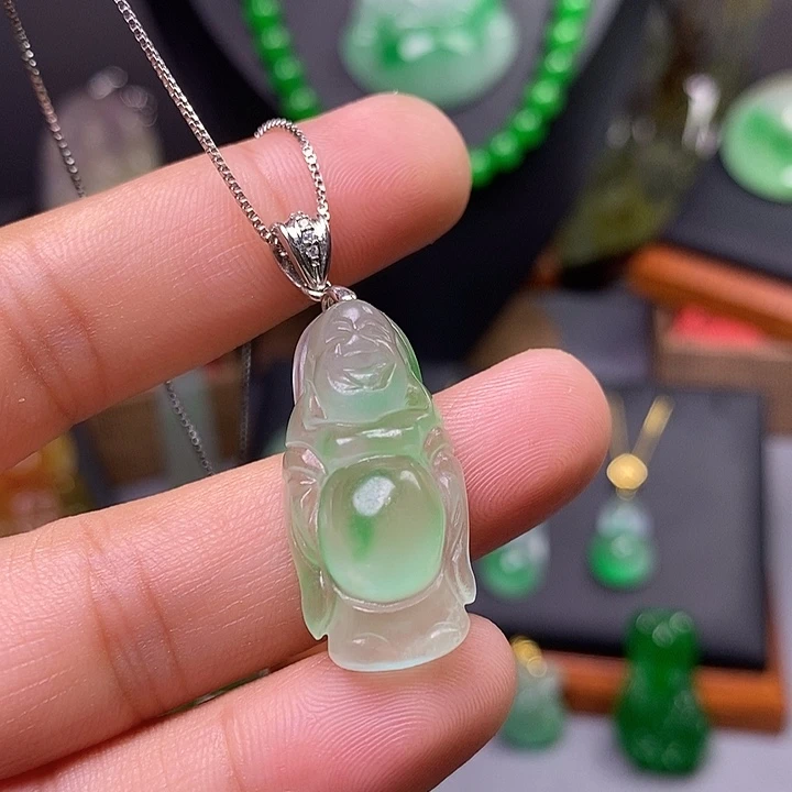 吊坠(赠链)未镶嵌翡翠