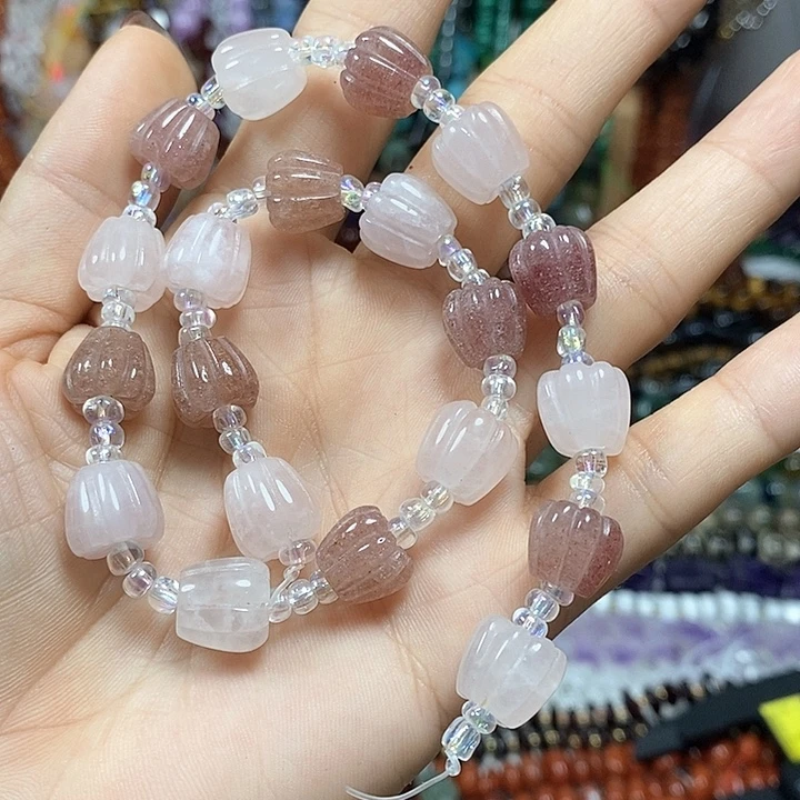 未镶嵌玛瑙/玉髓珠宝半成品天然粉晶草莓晶卡10mm