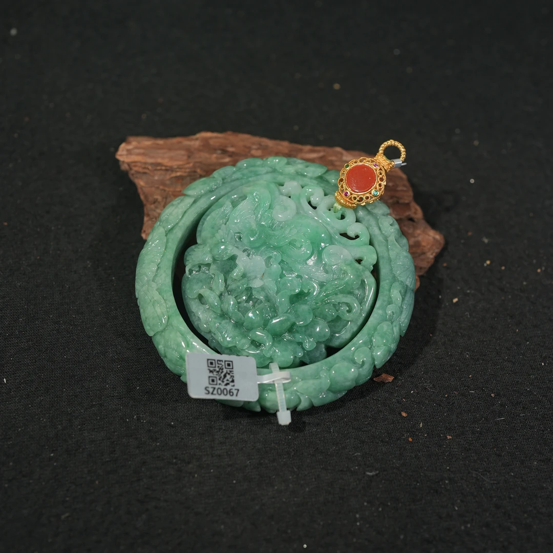 12.31香港王老板-翡翠手镯套装3k204