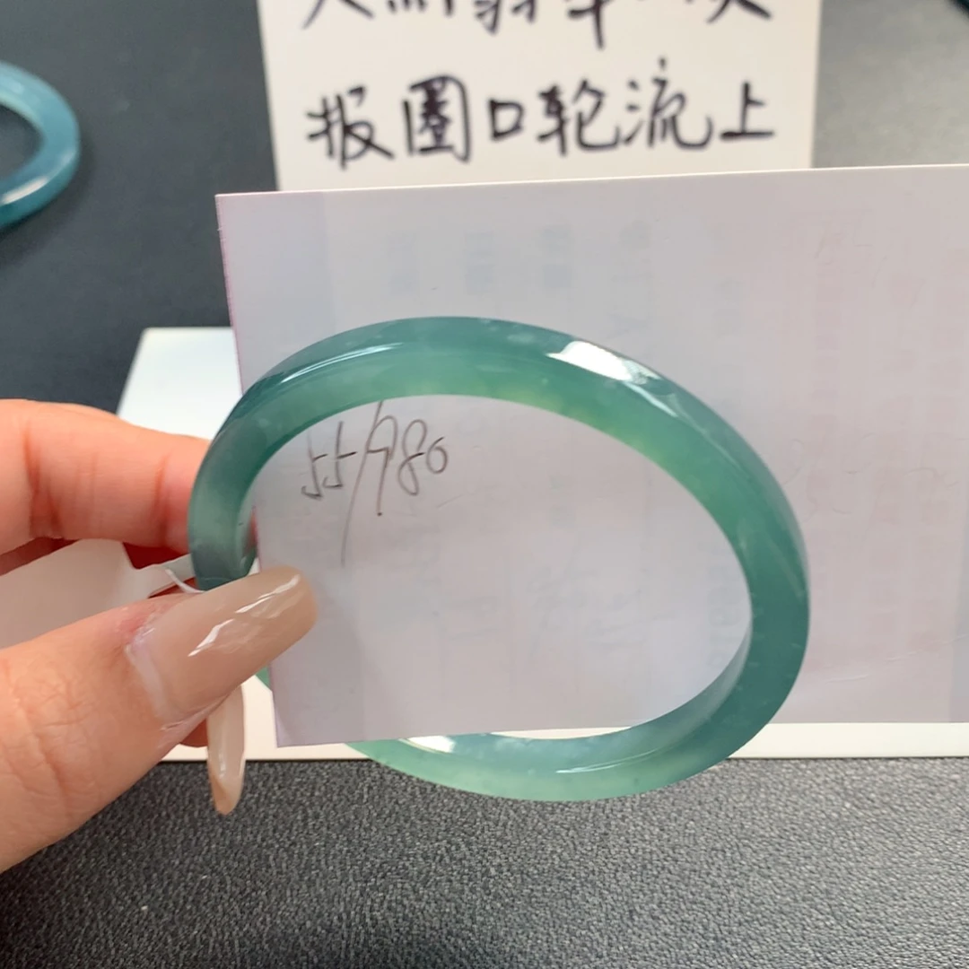 翡翠未镶嵌手镯天然翡翠