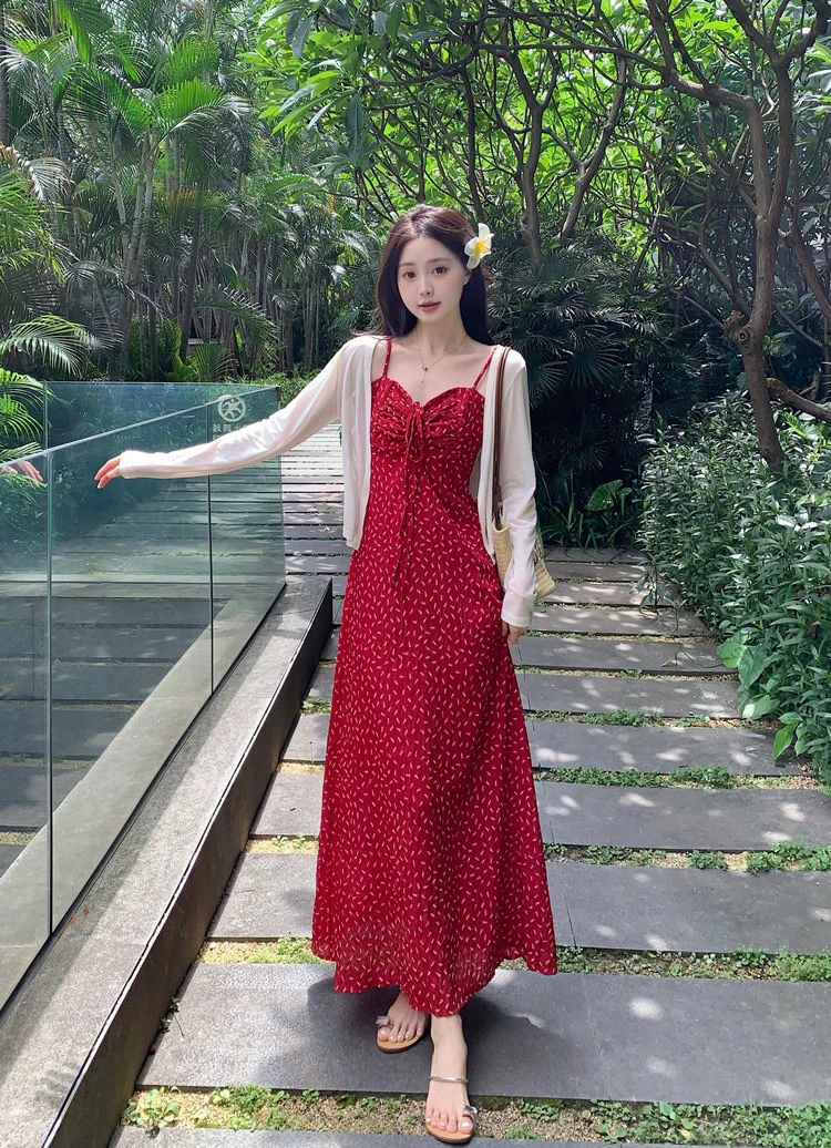 大码女装春夏吊带抹胸连衣裙胖MM遮肚红色绑带显瘦长裙两件套