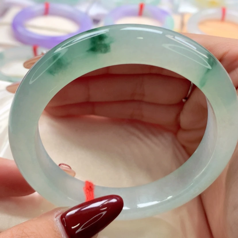 【闪购商品】翡翠手镯未镶嵌师妹