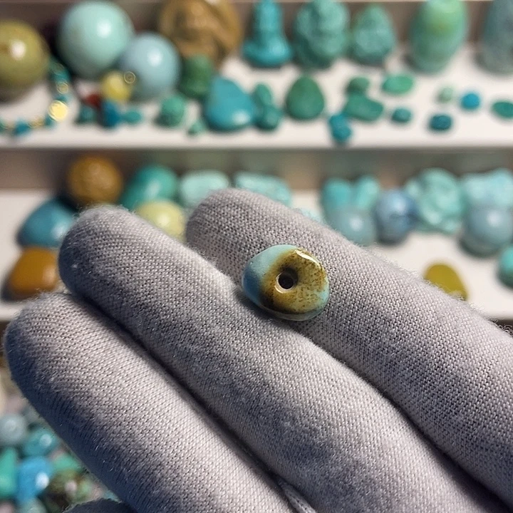 绿松石未镶嵌绿松石