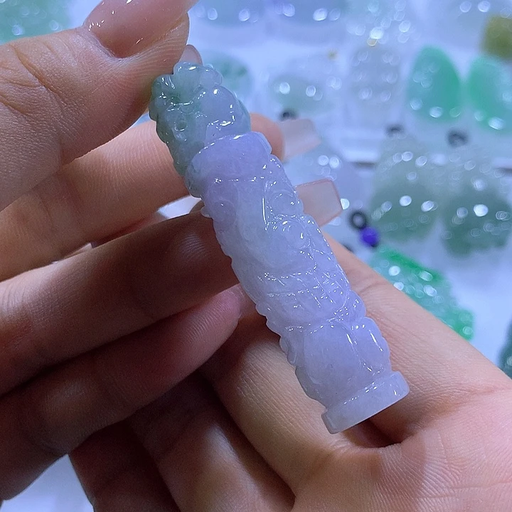 翡翠未镶嵌颈饰天然翡翠A货吊坠