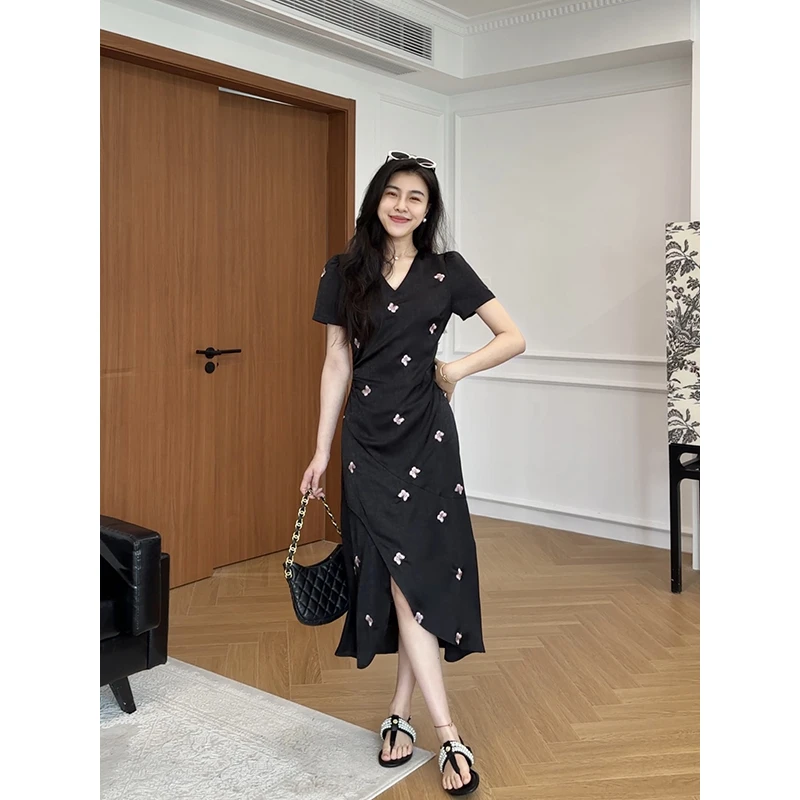 【现货】张阿星【浪漫盛夏】蝴蝶刺绣精致遮肉显瘦连衣裙W425Q09067