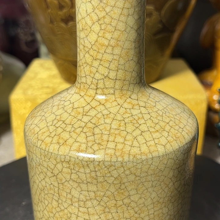 牢***记瓷片瓷瓶器型美观大方