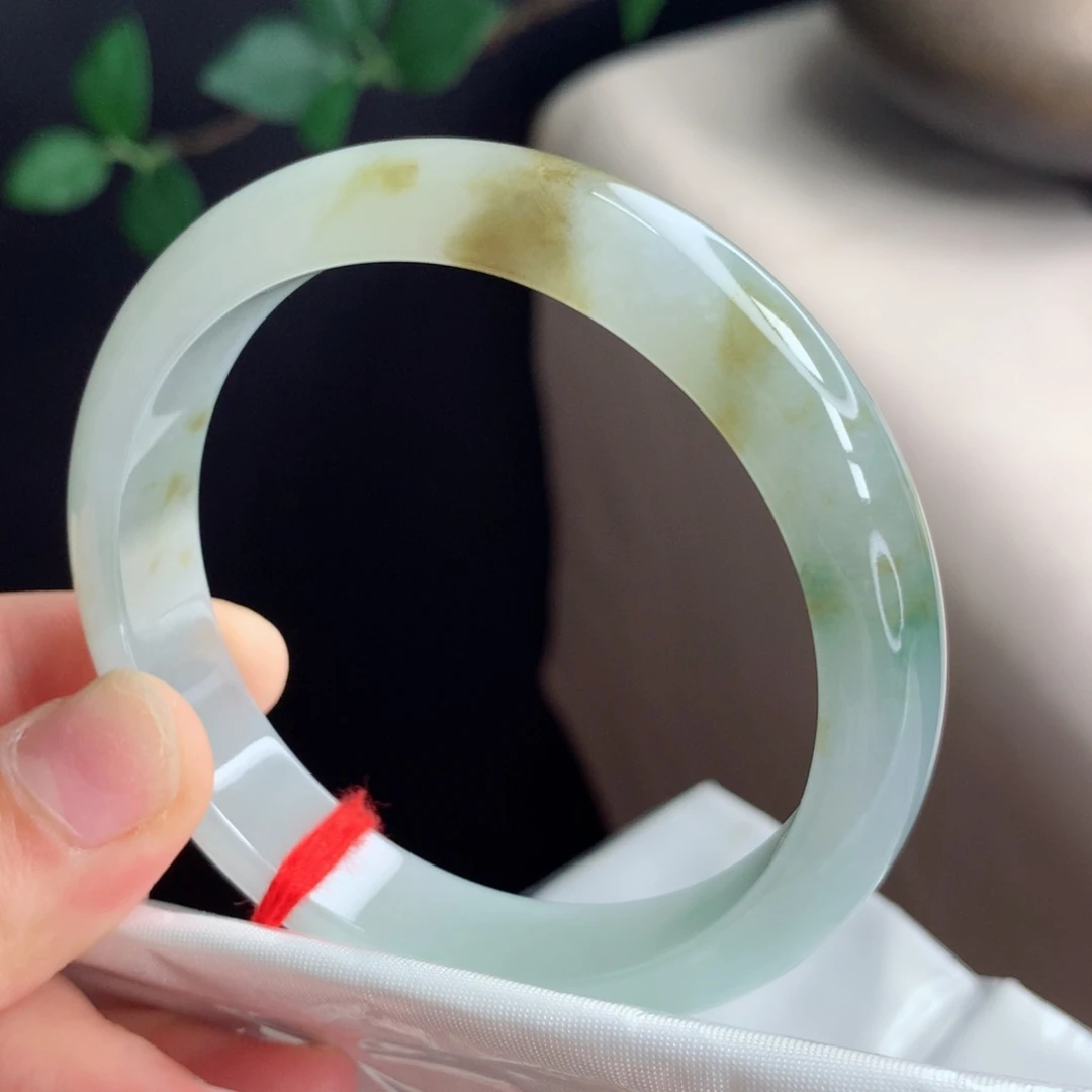 翡翠手镯未镶嵌，13号