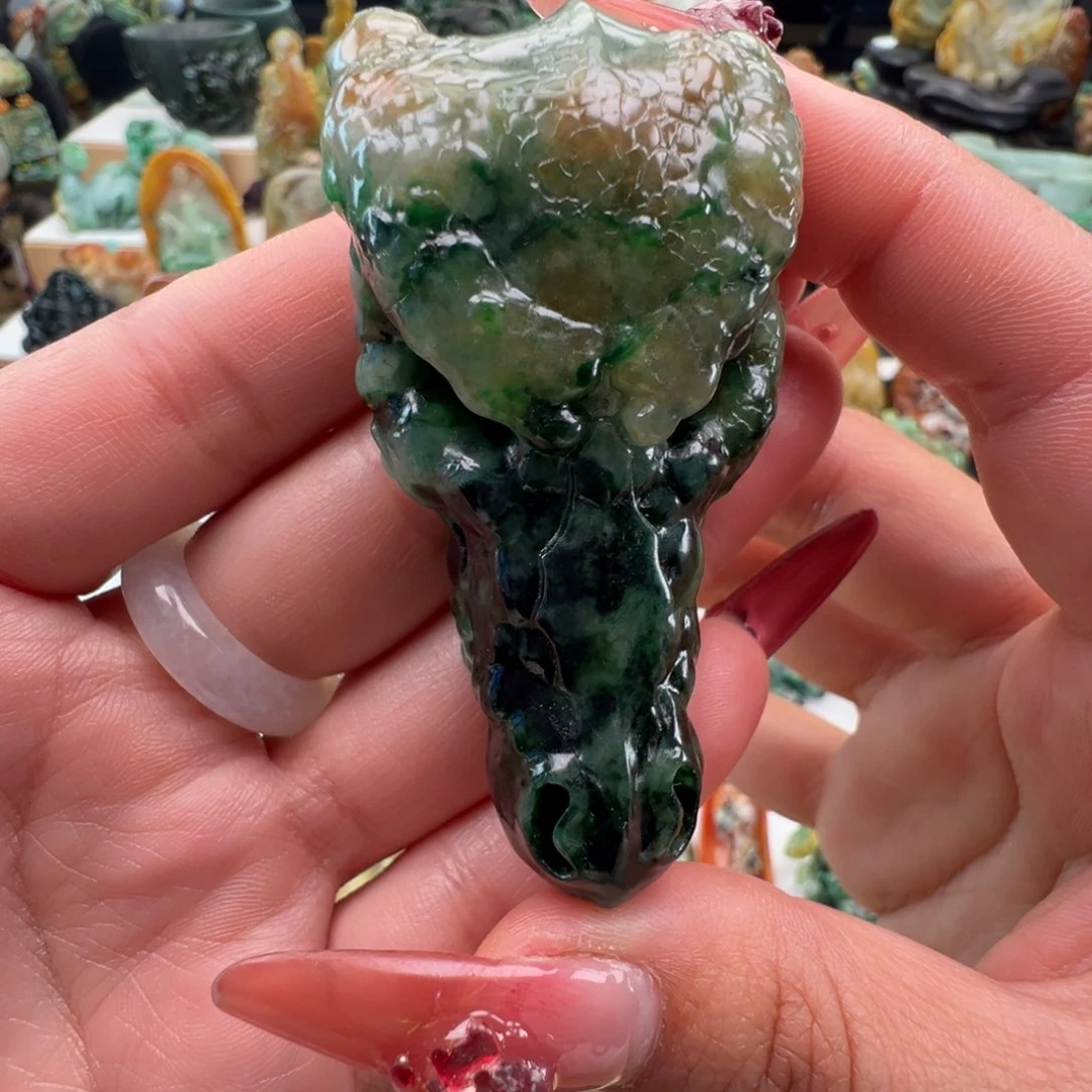 未镶嵌挂件翡翠天然缅甸