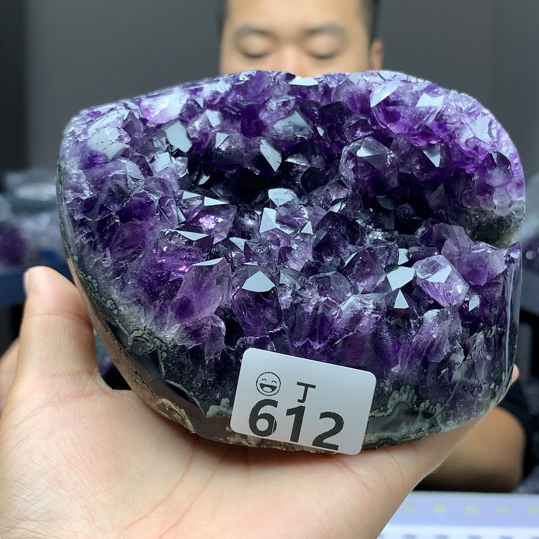 未镶嵌大型摆件（非配饰）水晶