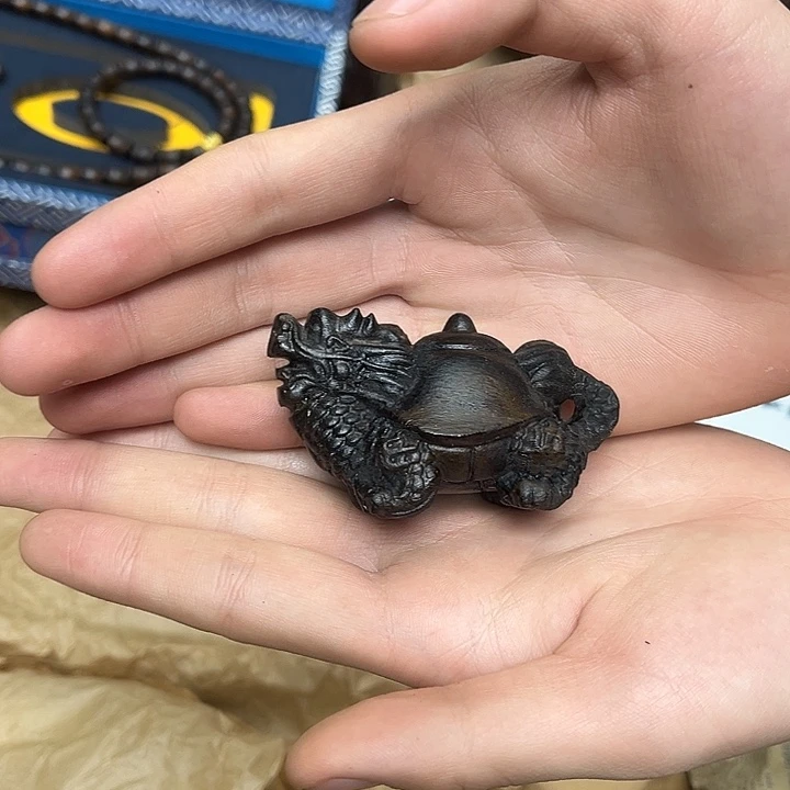 大叶紫檀（黑酸枝木类）