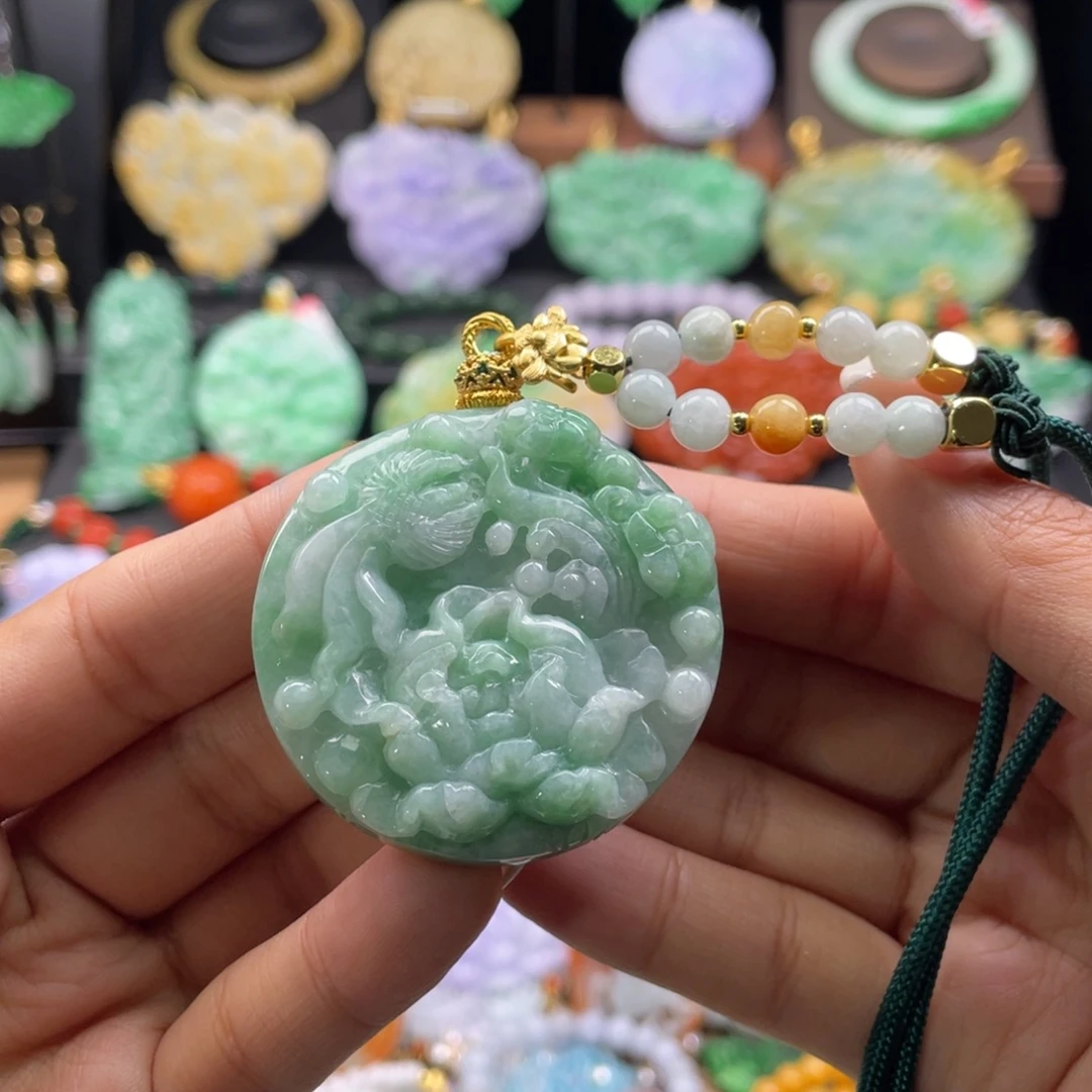 翡翠未镶嵌颈饰代编织