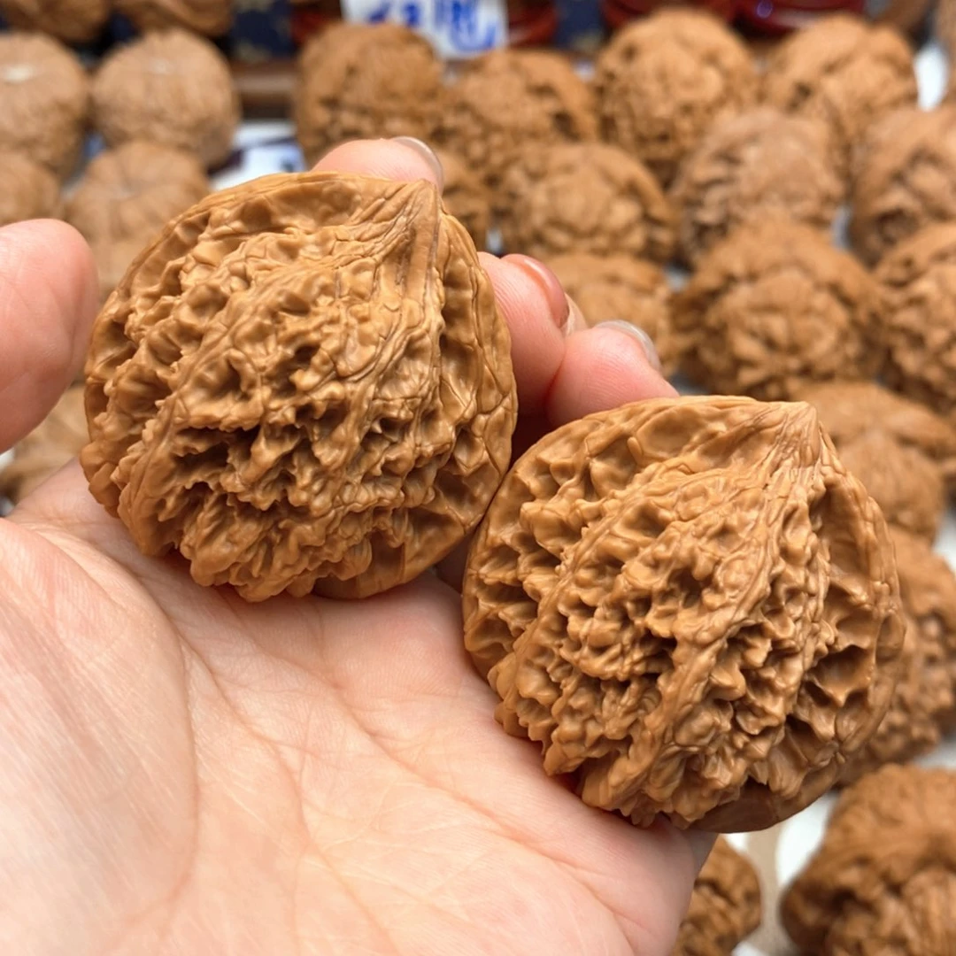 【闪购商品】文玩核桃把件45尺全品满天星