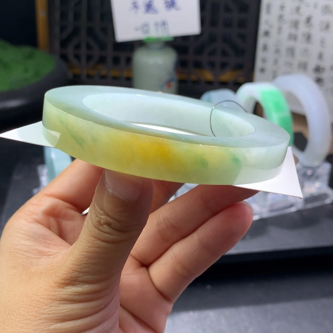 定制翡翠手镯未镶嵌