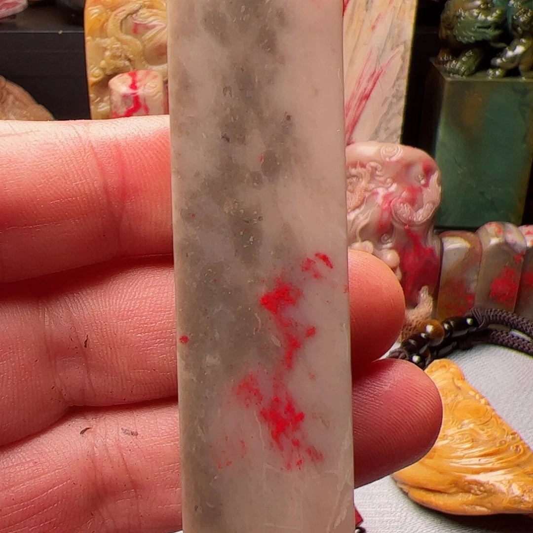 昌化石喵***谔昌化鸡血石印章