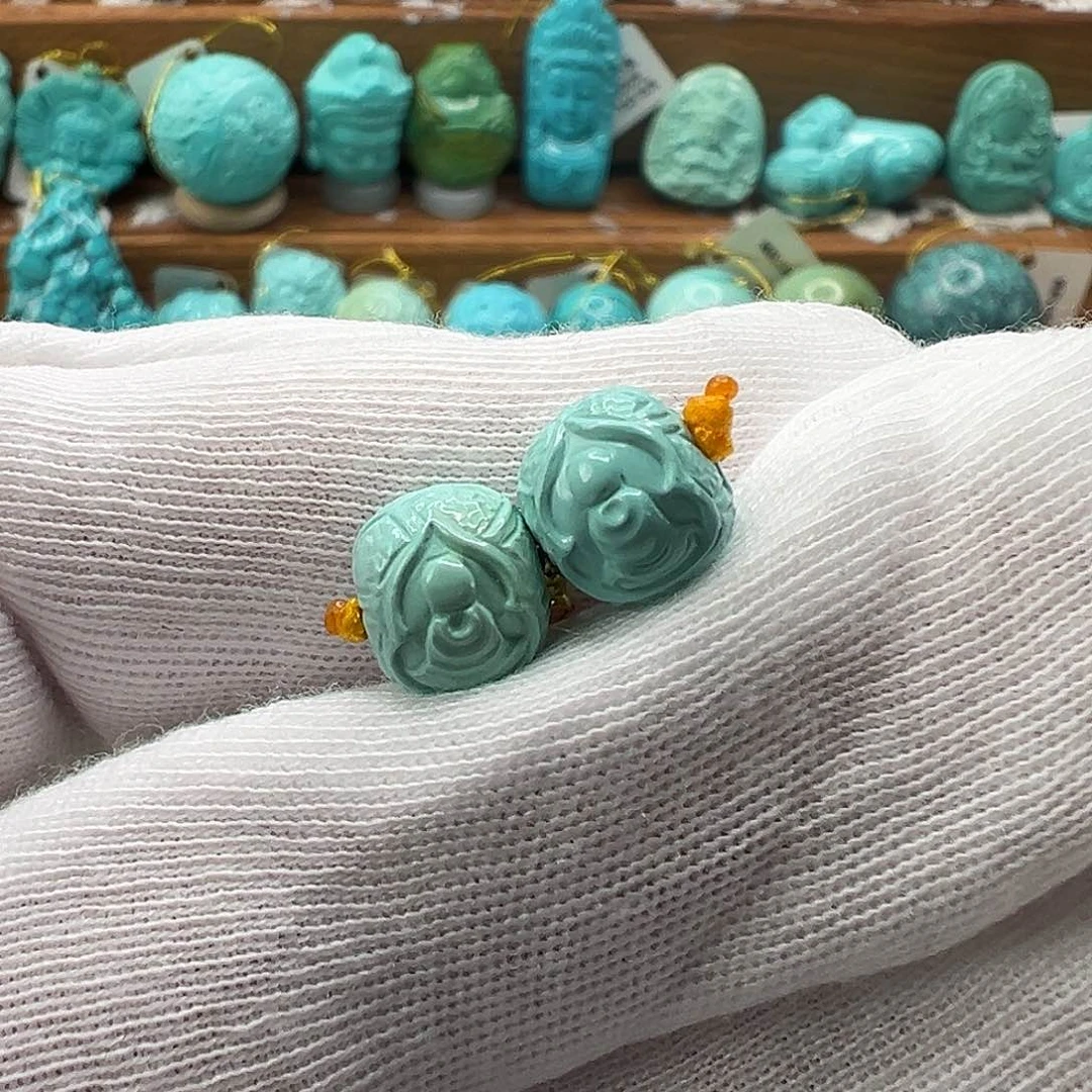 绿松石配饰未镶嵌